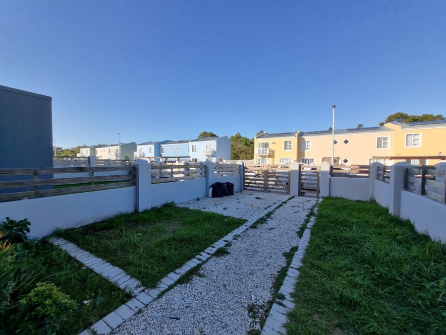 2 Bedroom Property for Sale in Parsonsvlei Eastern Cape